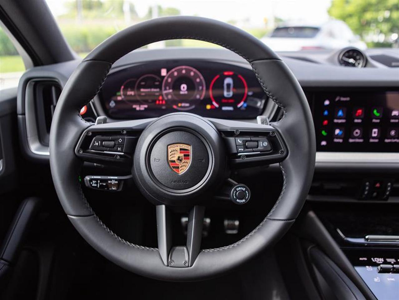 2024 Porsche Cayenne S Coupe AWD Photo