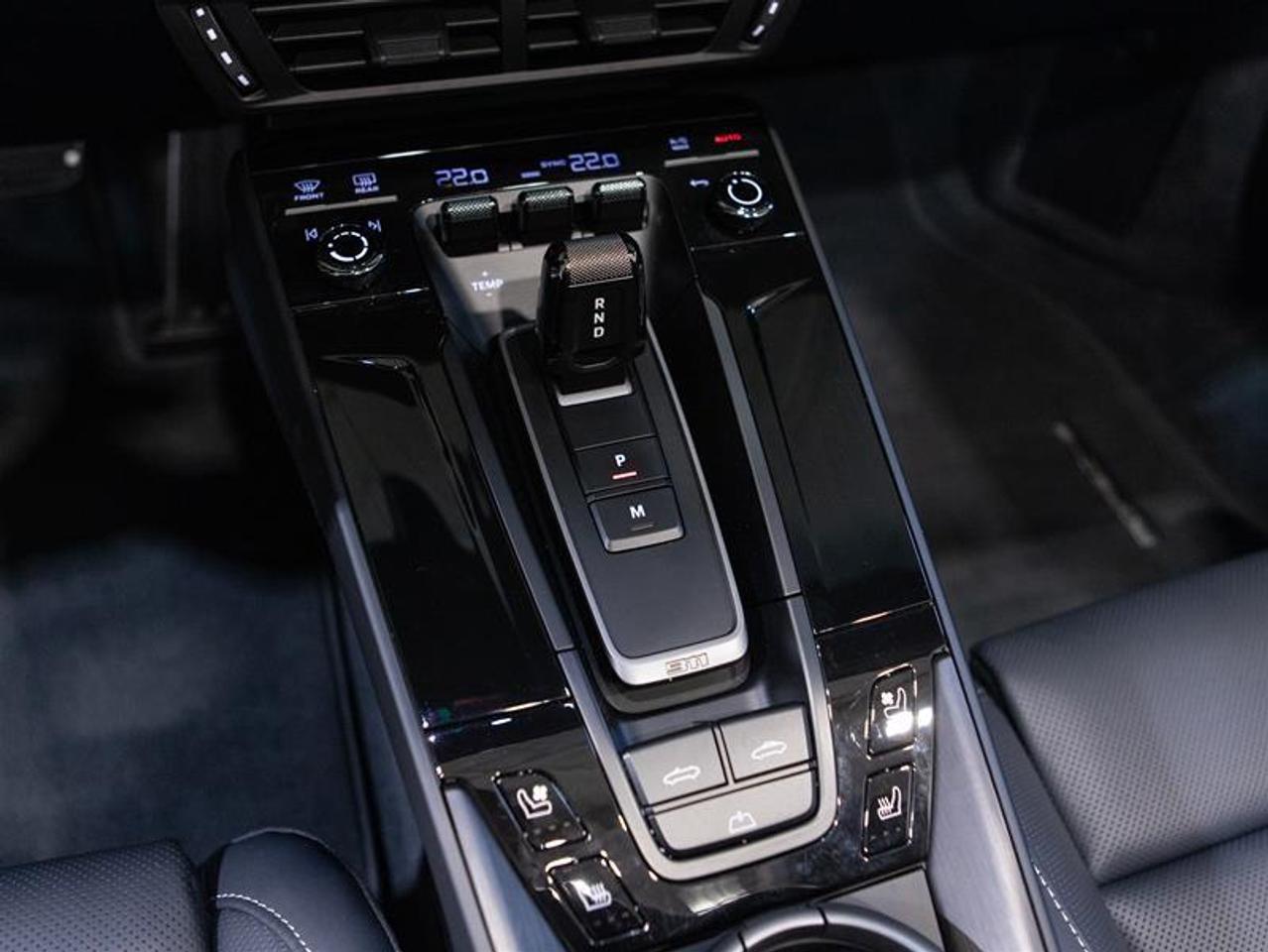2025 Porsche 911 Carrera GTS CABRIOLET Photo