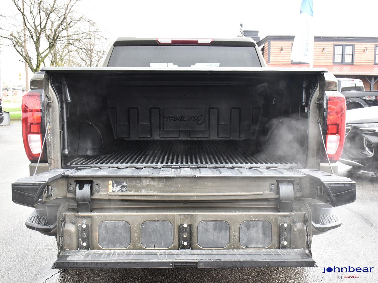 2023 GMC Sierra 1500 ELEVATION Photo