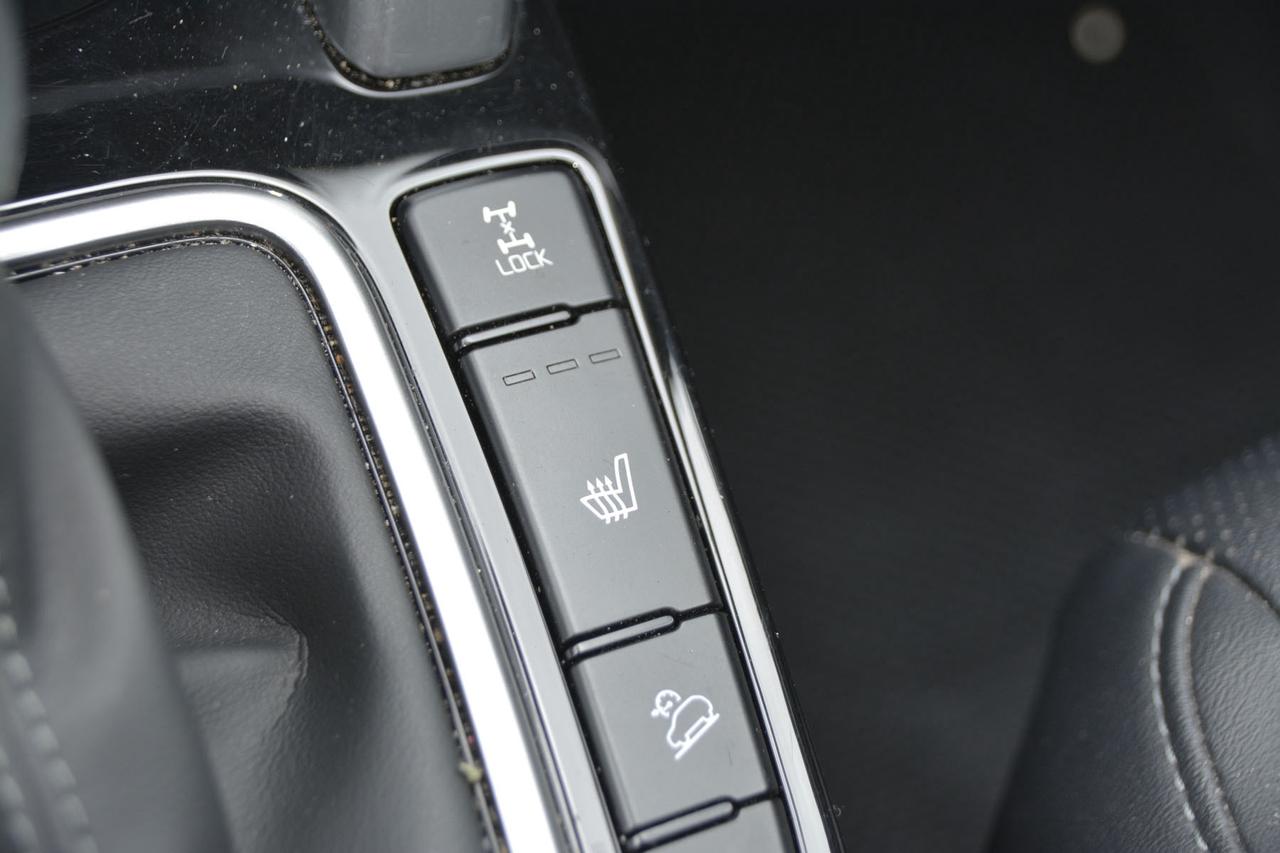 2023 Kia Seltos EX Photo