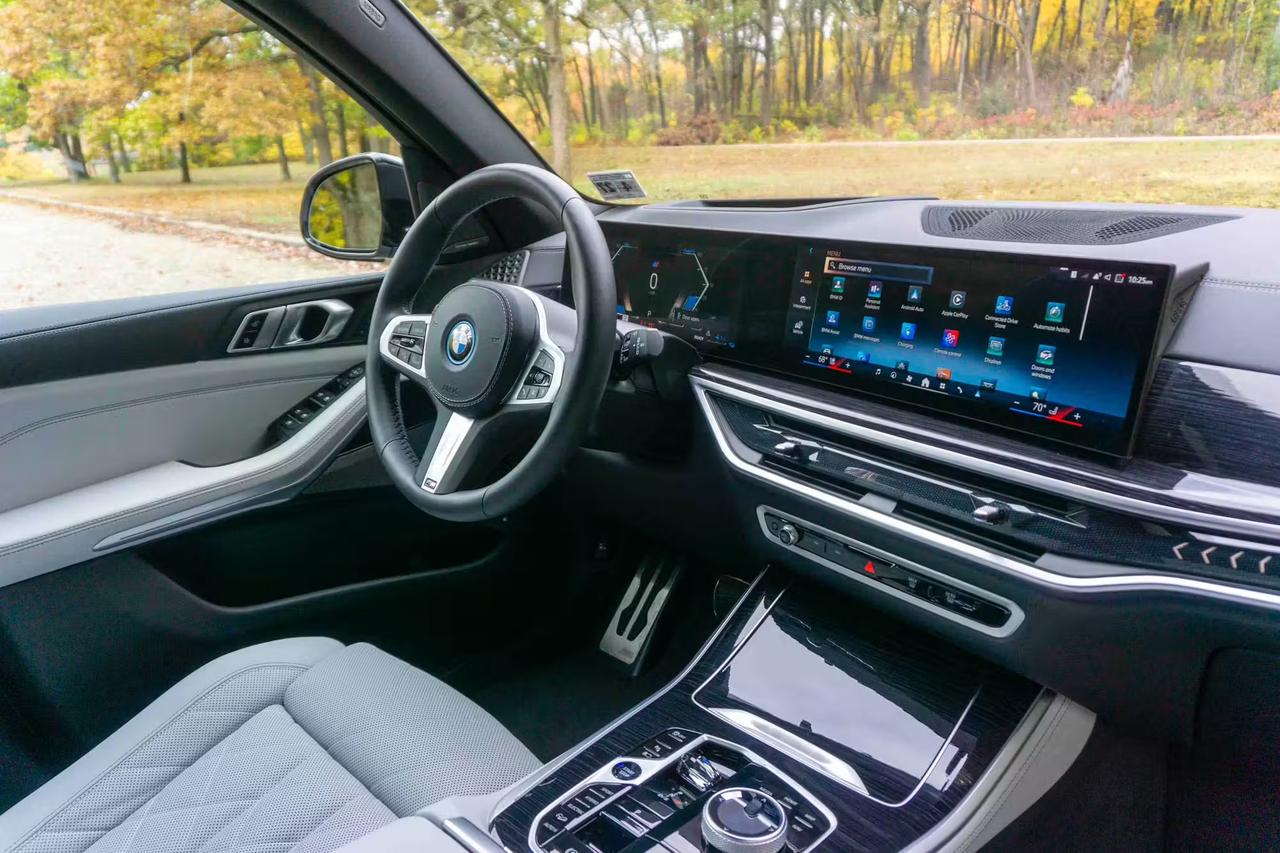 2024 BMW X5  Photo
