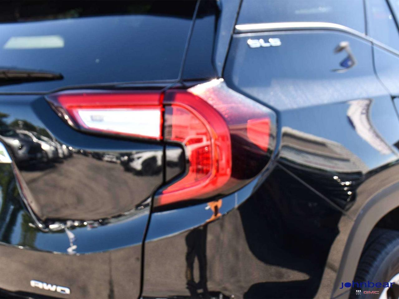2024 GMC Terrain SLE Photo
