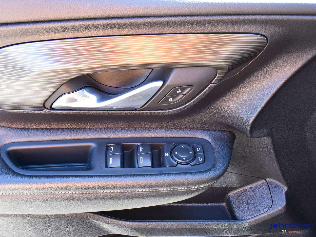 2024 GMC Terrain SLE Photo