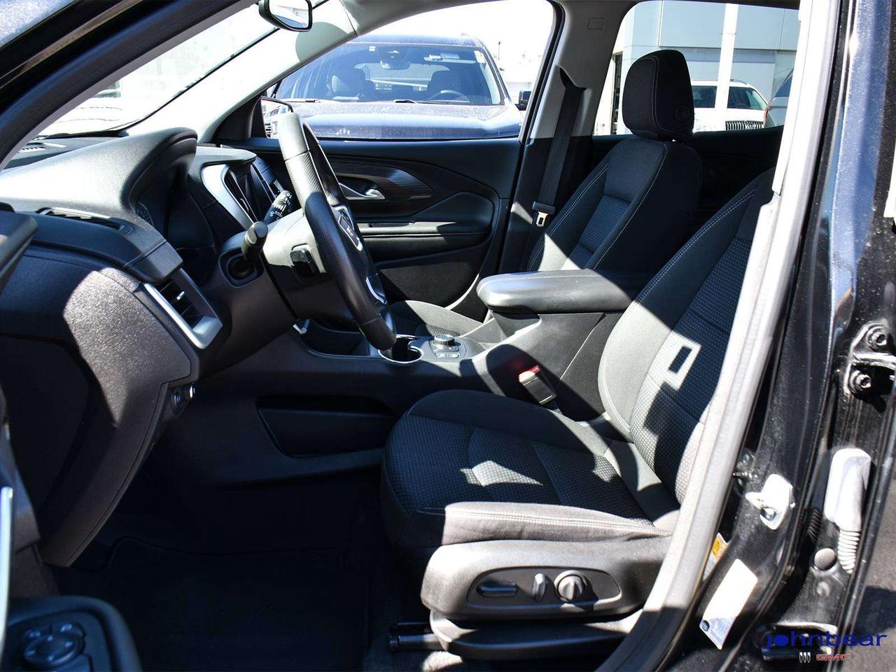 2024 GMC Terrain SLE Photo