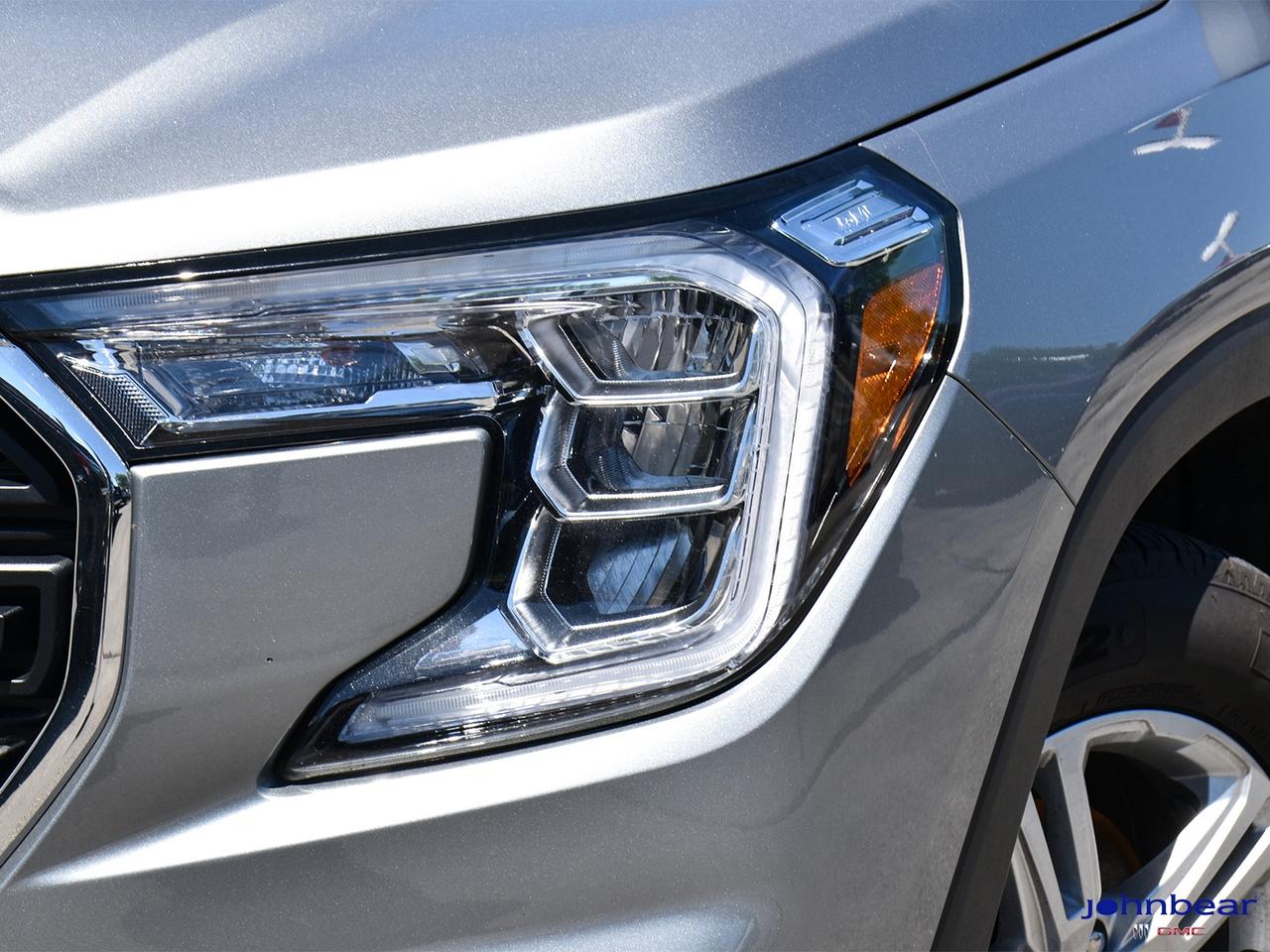 2024 GMC Terrain SLE Photo