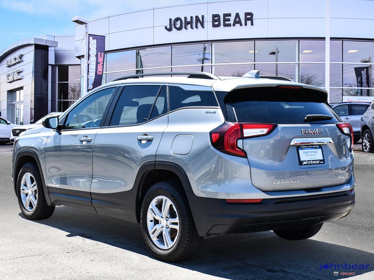 2024 GMC Terrain SLE Photo