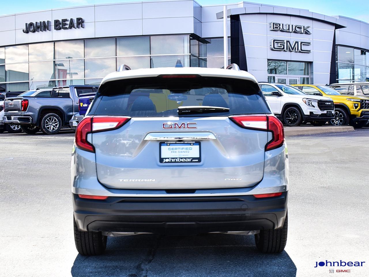 2024 GMC Terrain SLE Photo