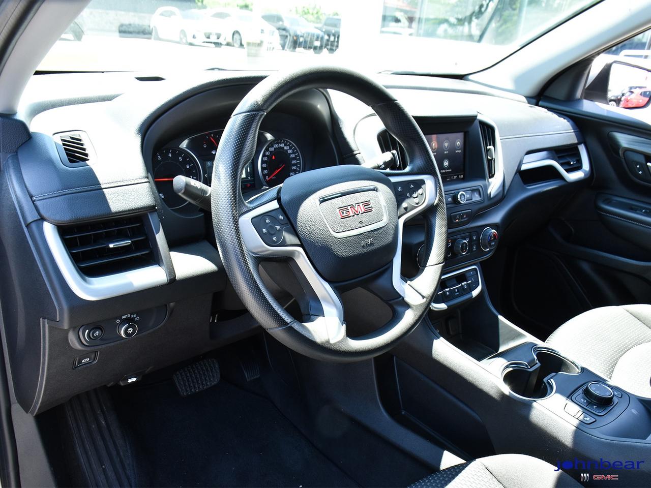 2024 GMC Terrain SLE Photo