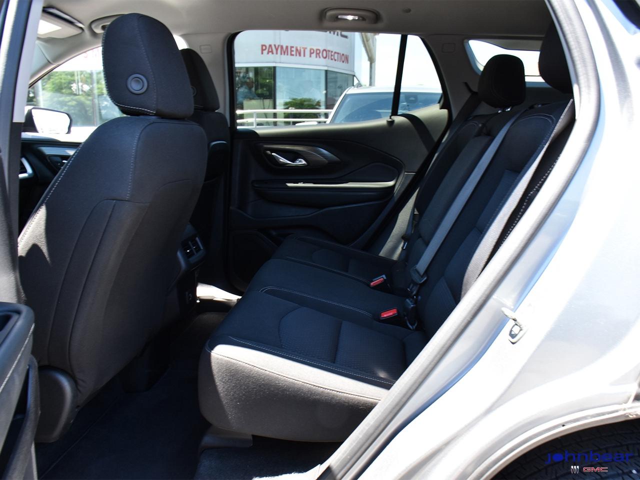 2024 GMC Terrain SLE Photo
