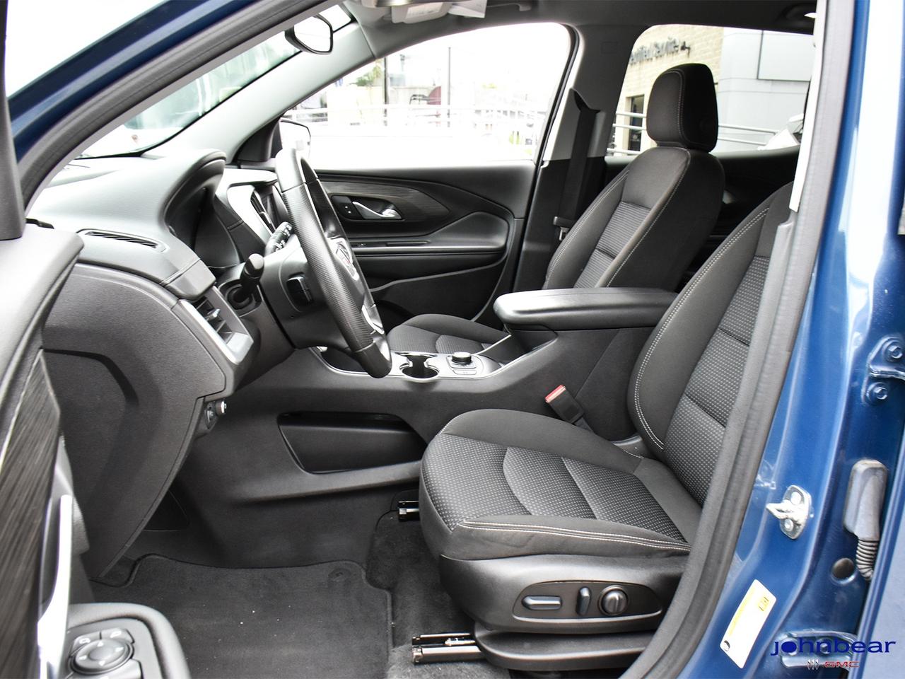 2024 GMC Terrain SLE Photo