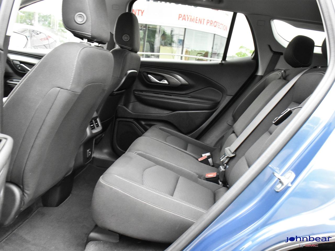 2024 GMC Terrain SLE Photo
