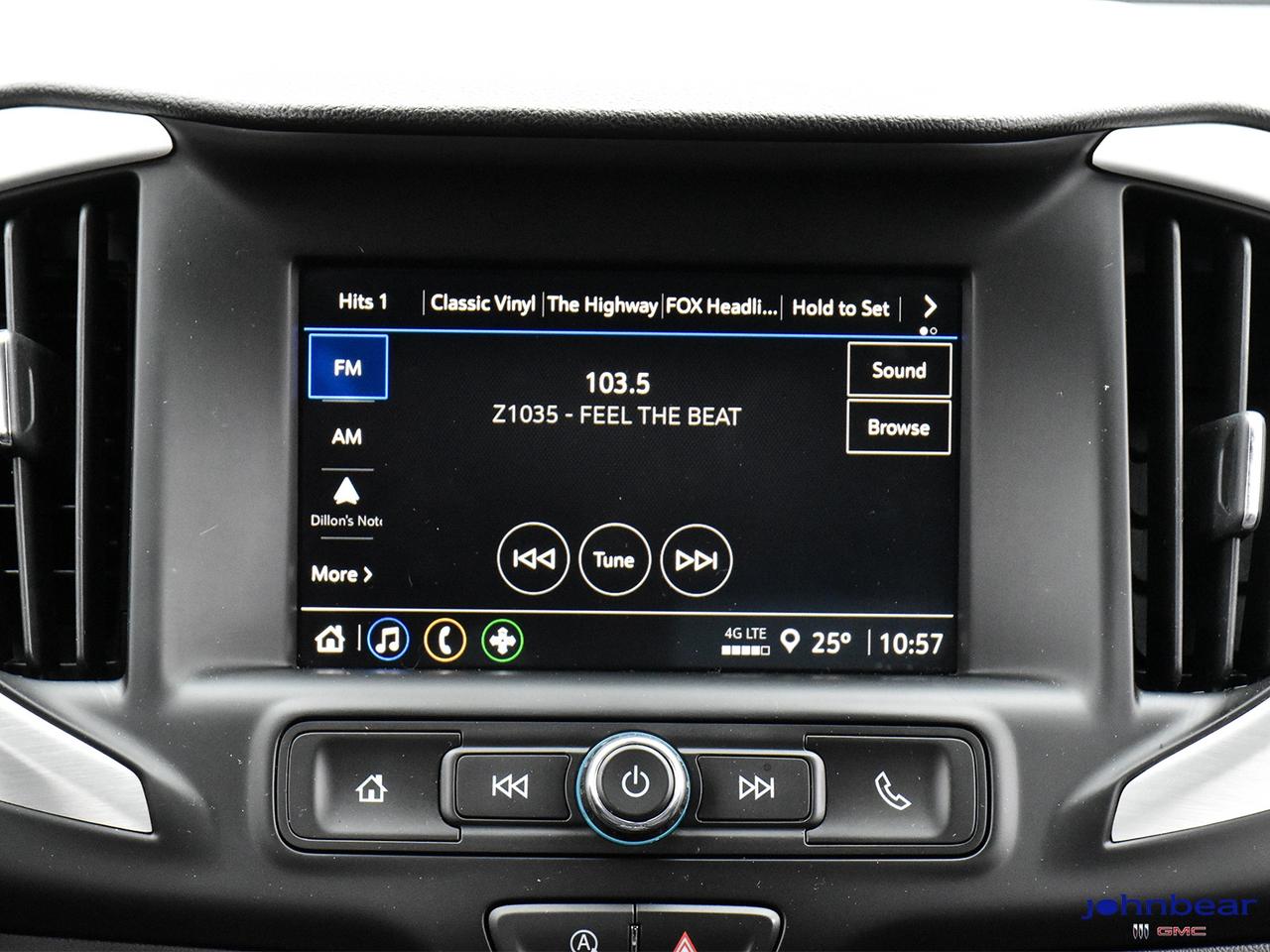 2024 GMC Terrain SLE Photo