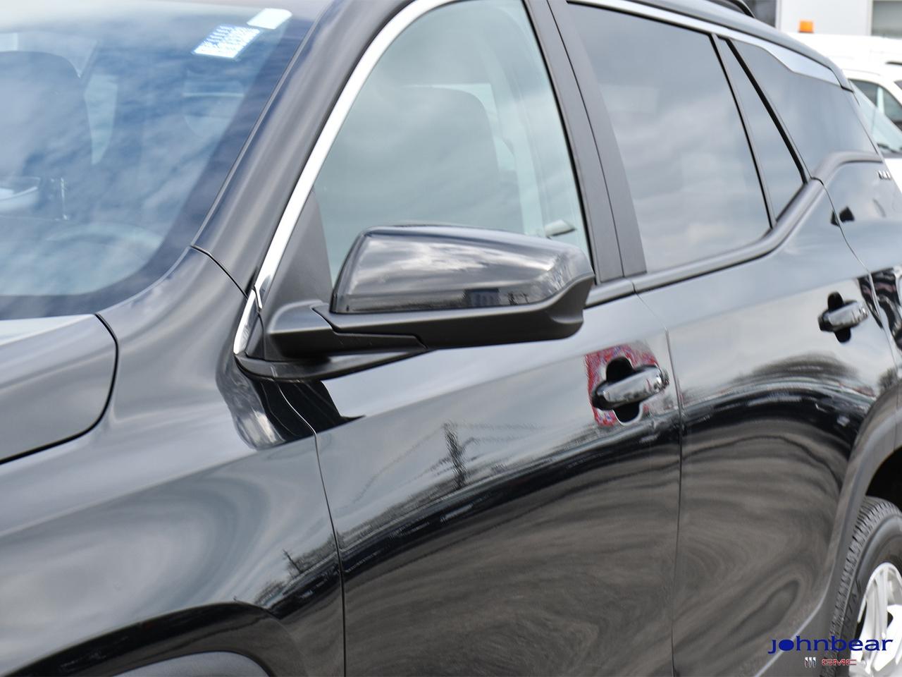 2024 GMC Terrain SLE Photo4