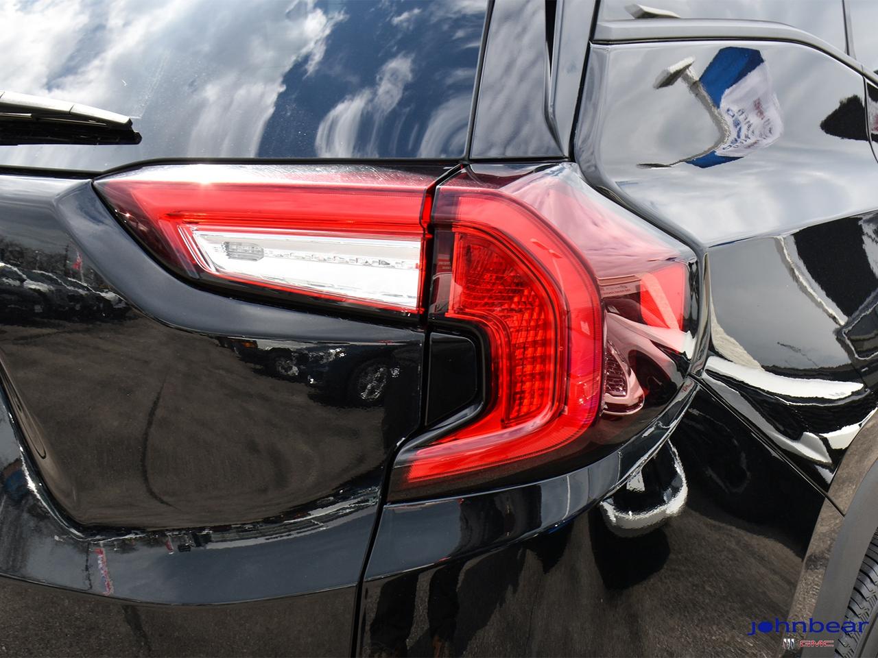 2024 GMC Terrain SLE Photo