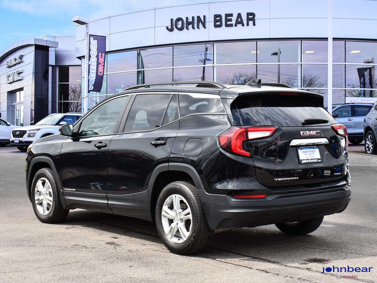 2024 GMC Terrain SLE Photo
