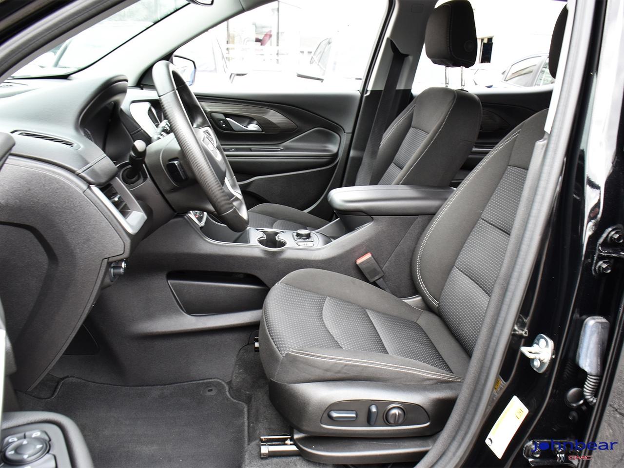 2024 GMC Terrain SLE Photo