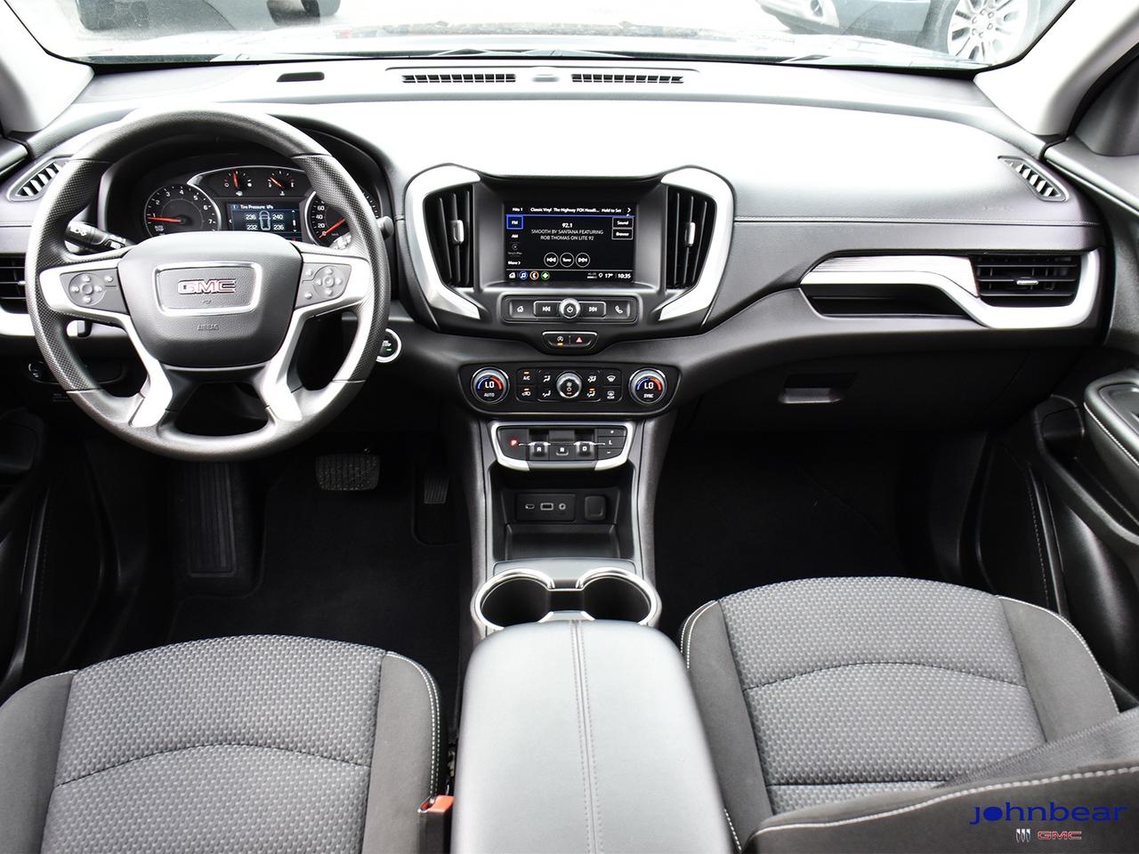 2024 GMC Terrain SLE Photo