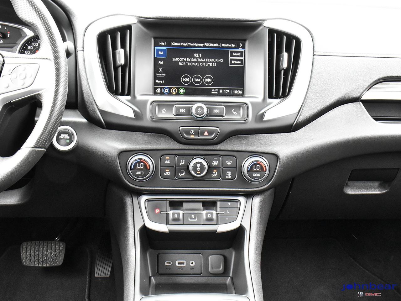 2024 GMC Terrain SLE Photo