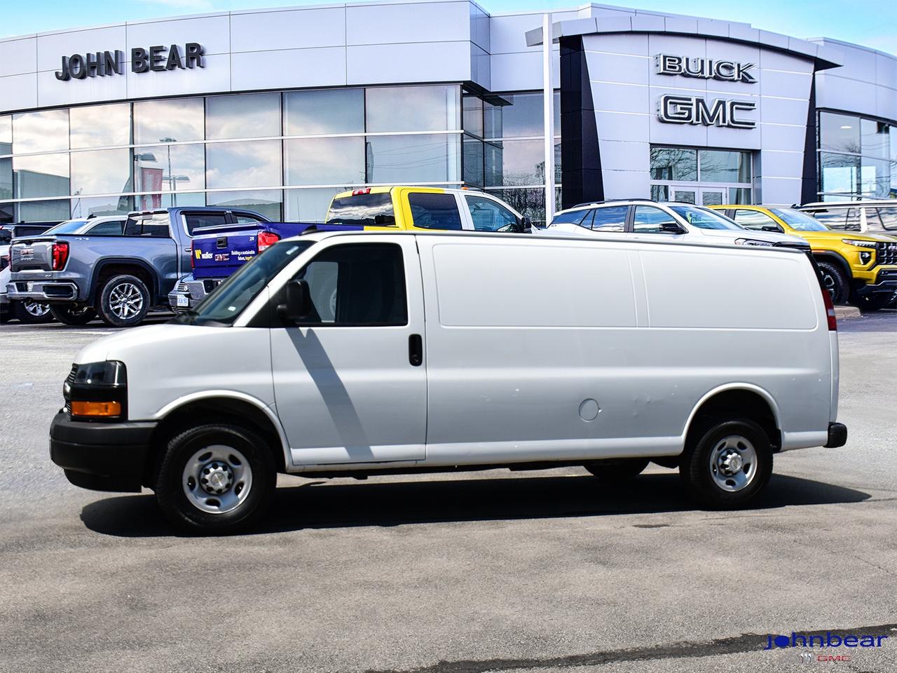 2024 Chevrolet Express MARKET VALUE PRICING PREVIOUS DAILY RENTAL BALANCE Photo