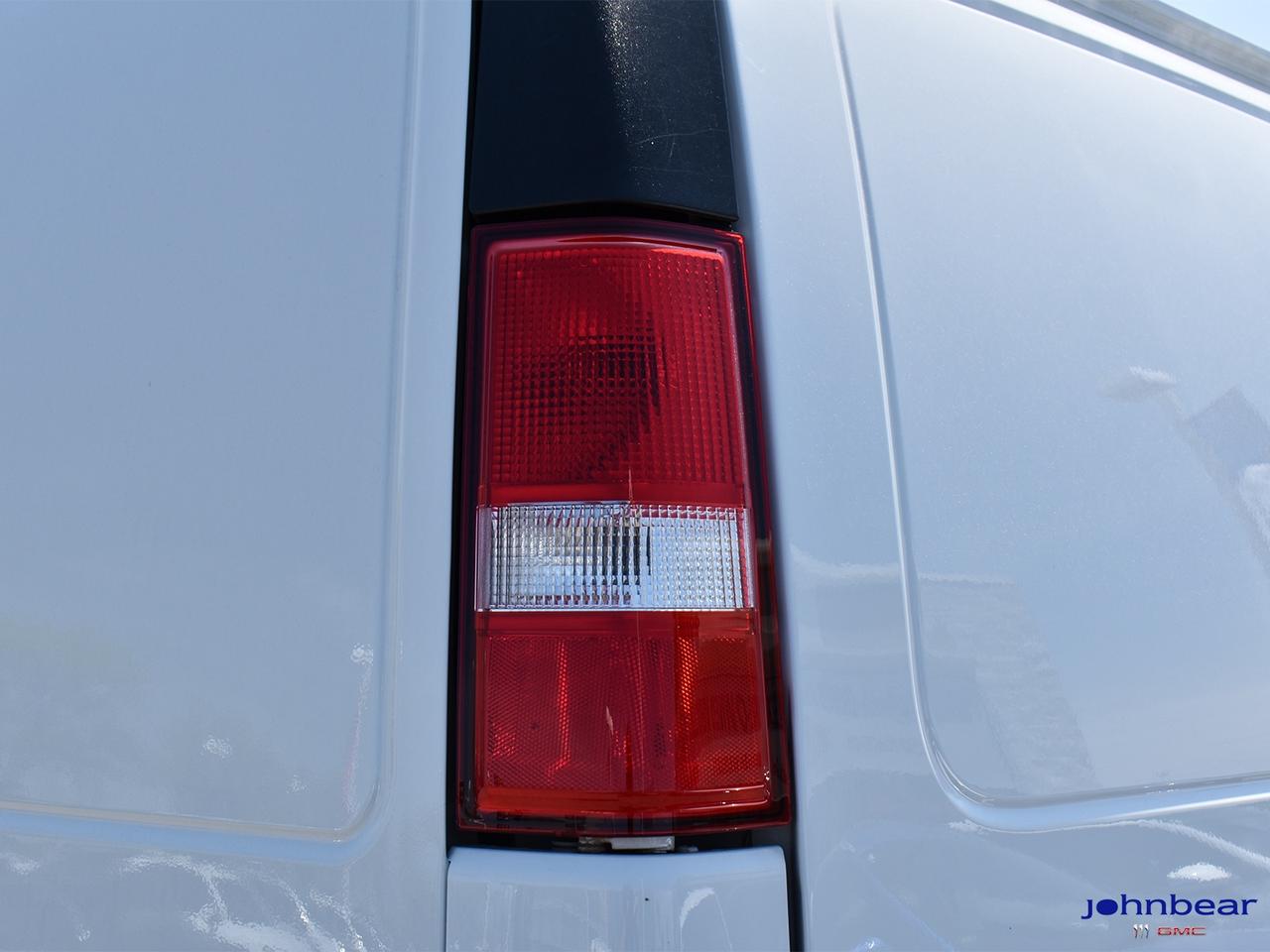 2024 Chevrolet Express MARKET VALUE PRICING PREVIOUS DAILY RENTAL BALANCE Photo