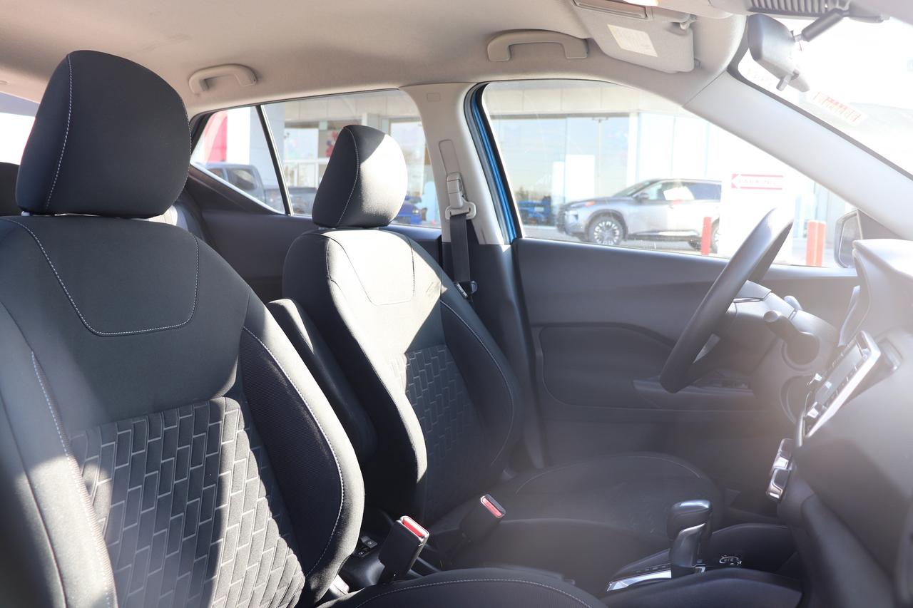 2021 Nissan Kicks S NO ACCIDENTS 1 OWNER OFF LEASE CARPLAY BLND SPOT Photo