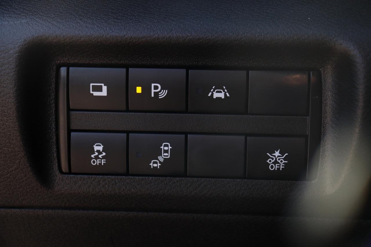 2021 Nissan Kicks S NO ACCIDENTS 1 OWNER OFF LEASE CARPLAY BLND SPOT Photo