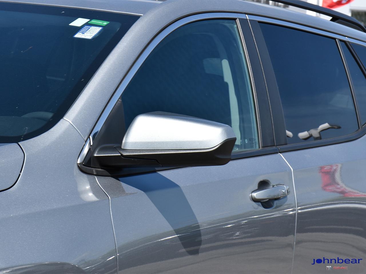 2024 GMC Terrain SLE Photo