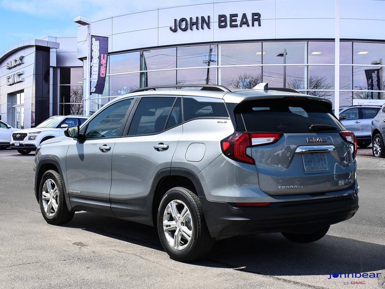 2024 GMC Terrain SLE Photo