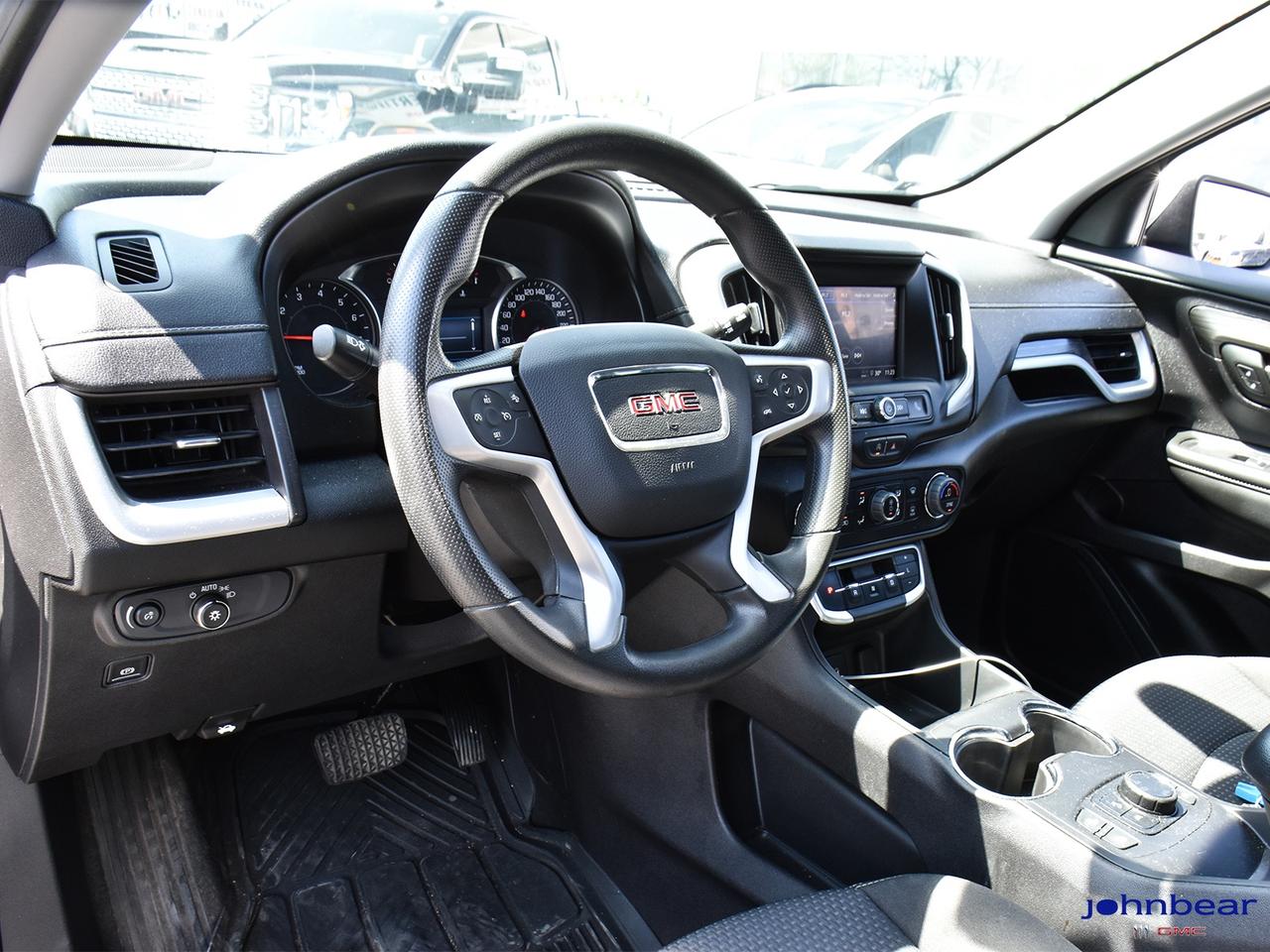 2024 GMC Terrain SLE Photo
