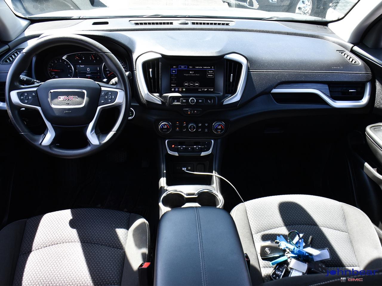 2024 GMC Terrain SLE Photo