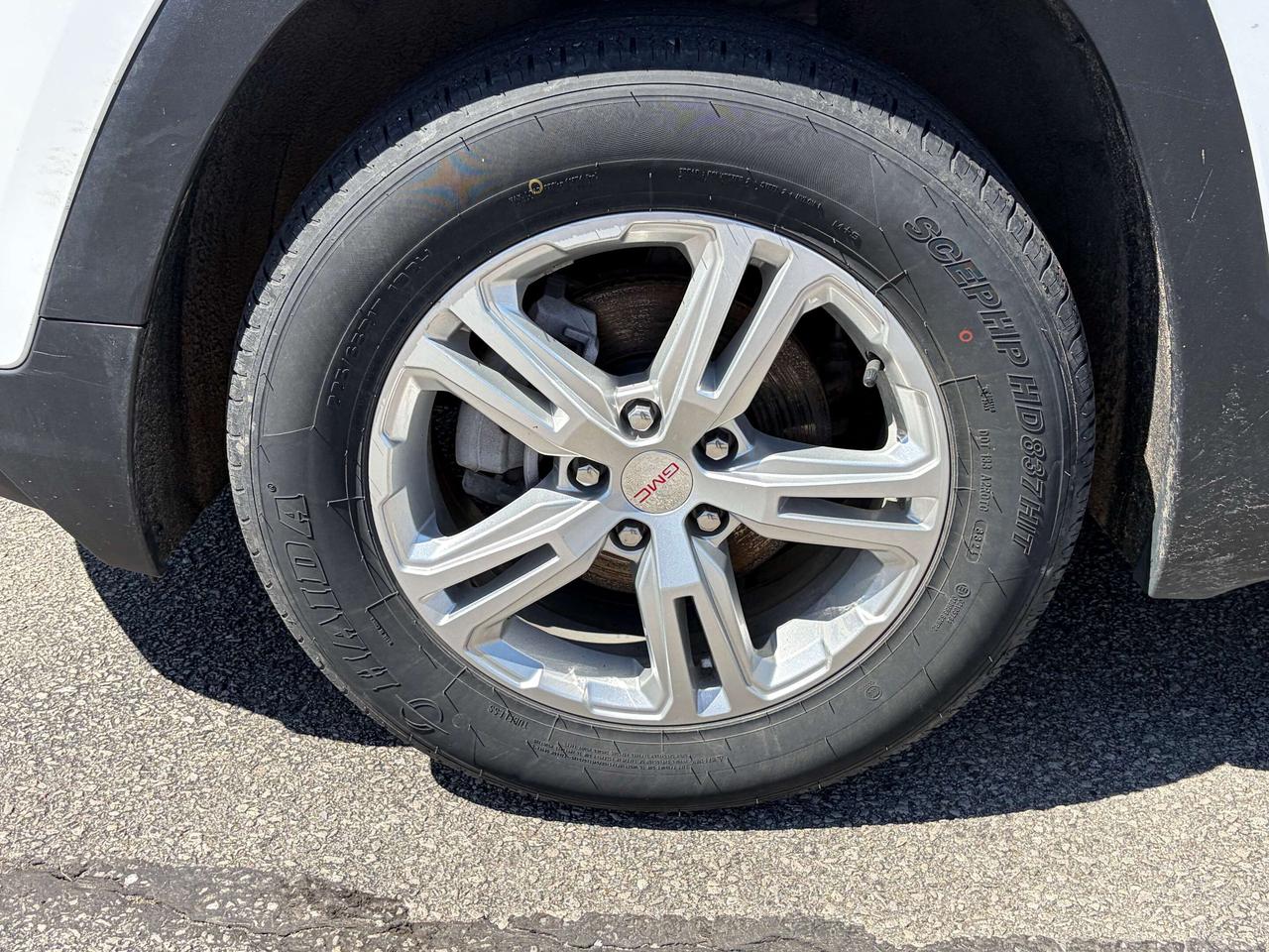 2024 GMC Terrain SLE Photo