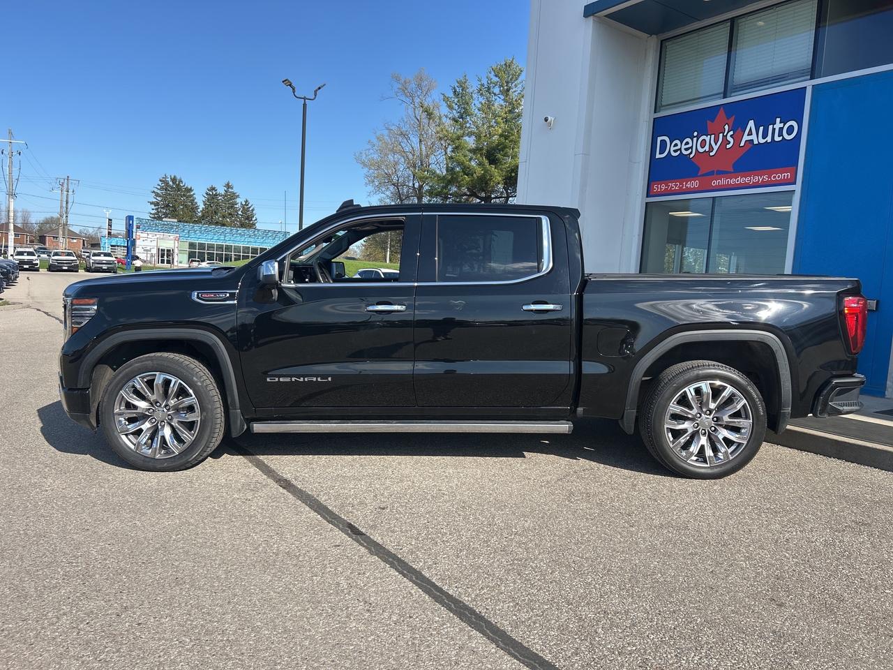 2023 GMC Sierra 1500 Denali Crew Cab 4x4   Clean Carfax Photo