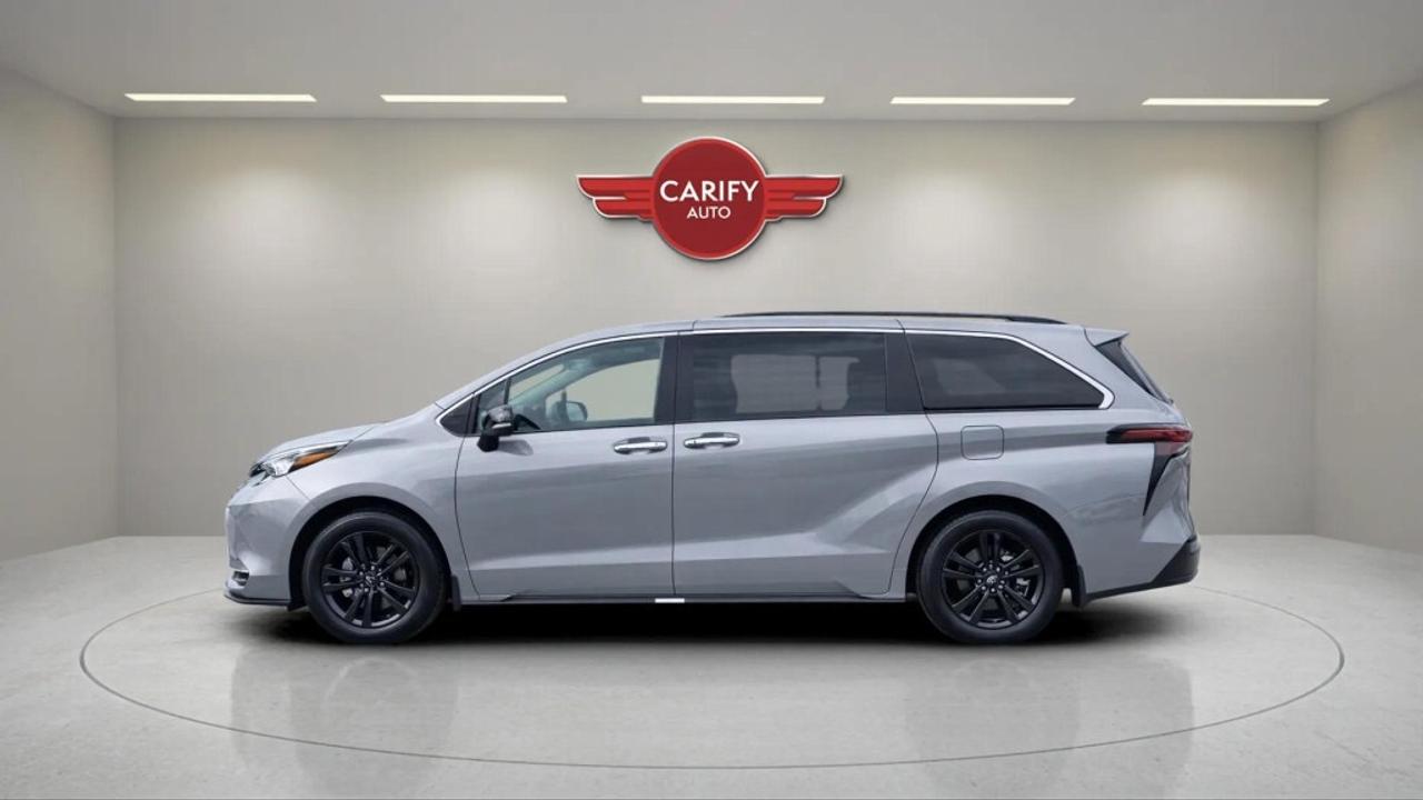 2025 Toyota Sienna XSE 7-Passenger All-wheel Drive with RES Photo