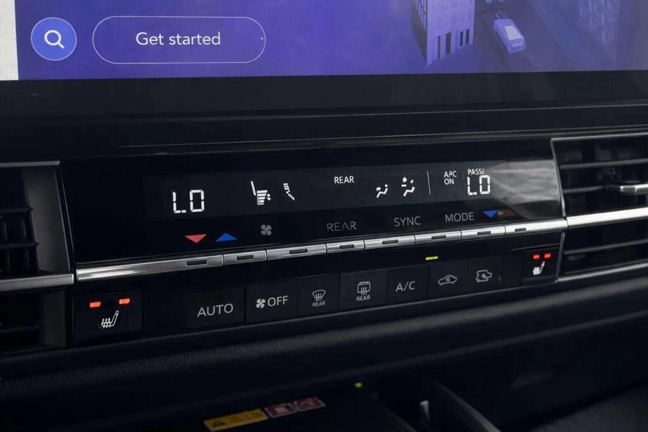 2025 Toyota Sienna XSE 7-Passenger All-wheel Drive with RES Photo
