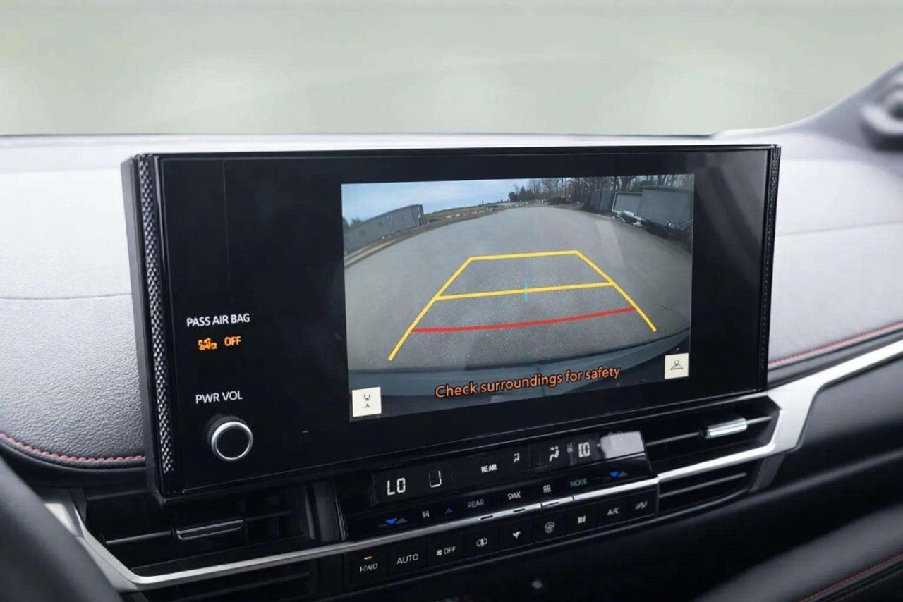 2025 Toyota Sienna XSE 7-Passenger All-wheel Drive with RES Photo