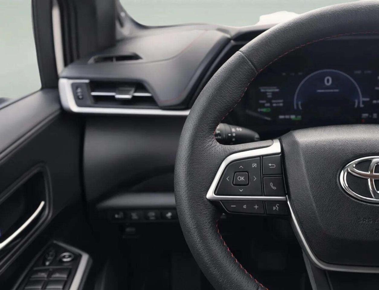 2025 Toyota Sienna XSE 7-Passenger All-wheel Drive with RES Photo