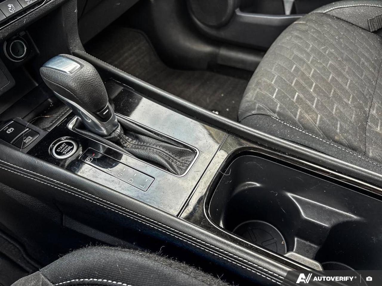 2024 Nissan Kicks SV   Apple Car Play   Android Auto   Heated Seats Photo