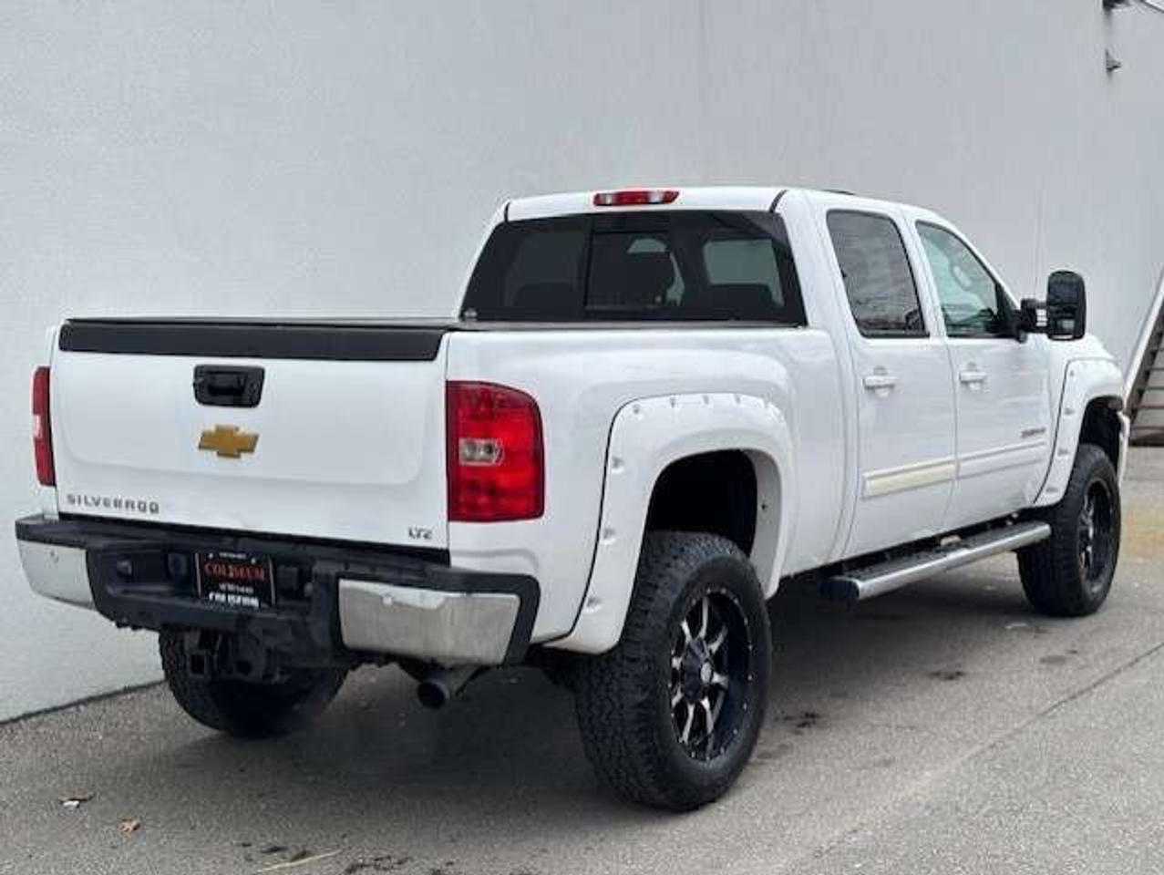 2014 Chevrolet Silverado 2500 LTZ 4WD LEATHER-ROOF-NAVI-CAMERA-WHEELS-JACKED UP! Photo