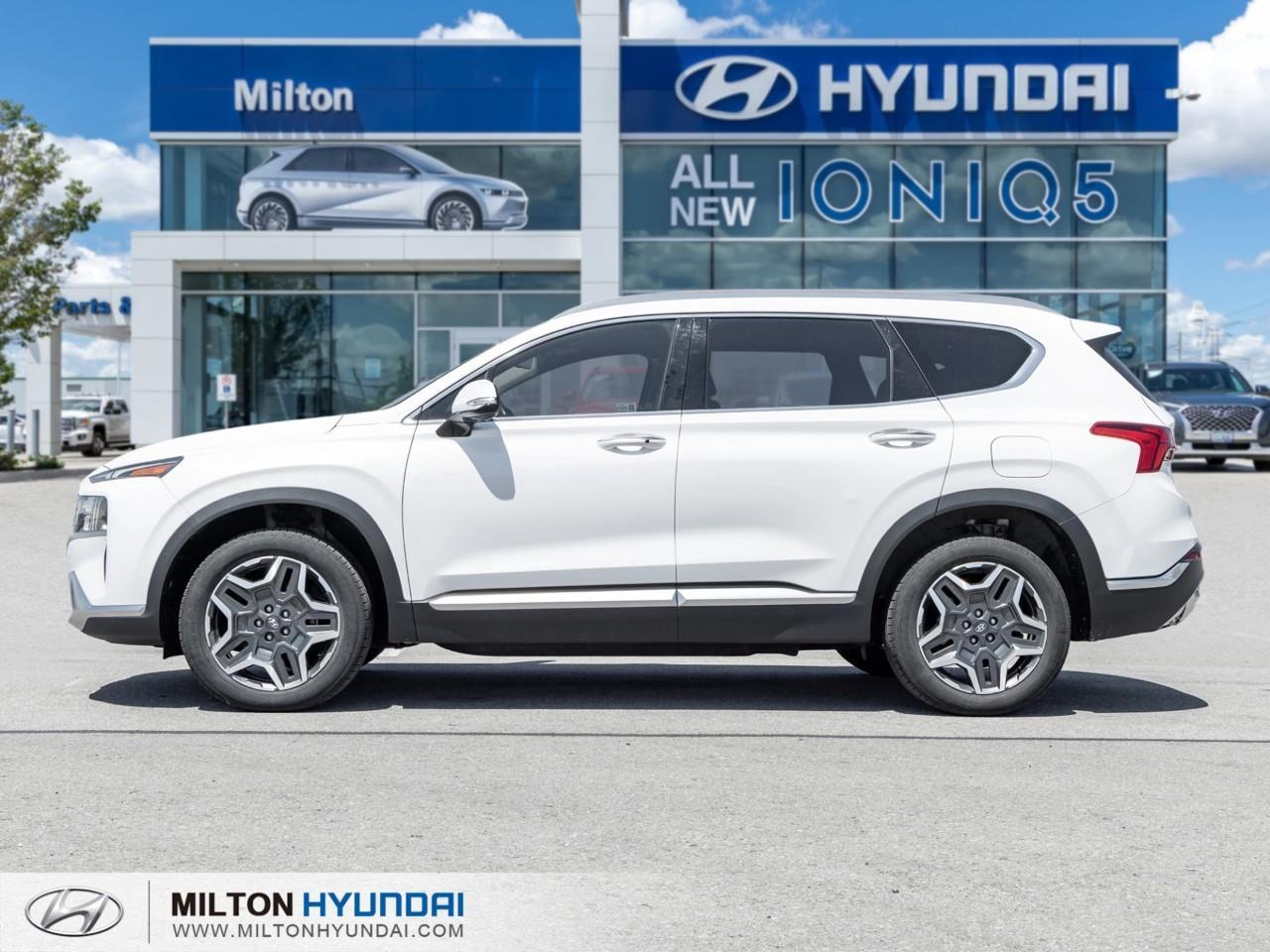 2022 Hyundai Santa Fe HEV Luxury 4dr All-Wheel Drive Photo2