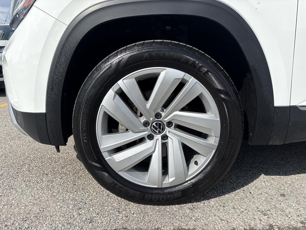 2021 Volkswagen Atlas Cross Sport Highline AWD/Leather/Moonroof/GPS Photo