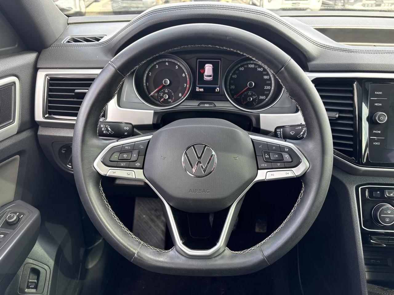 2021 Volkswagen Atlas Cross Sport Highline AWD/Leather/Moonroof/GPS Photo