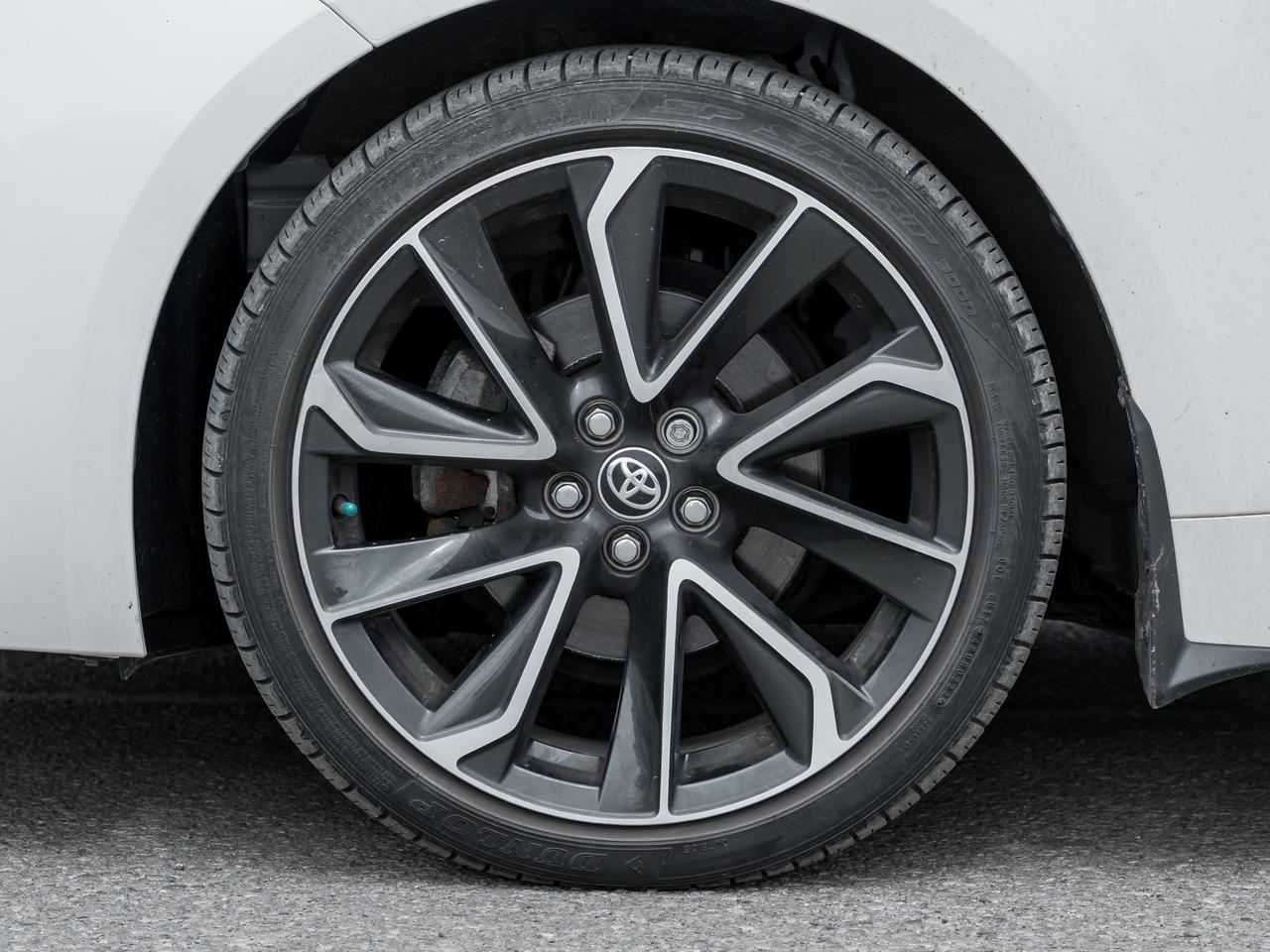 2022 Toyota Corolla Hatchback Base 5dr Photo