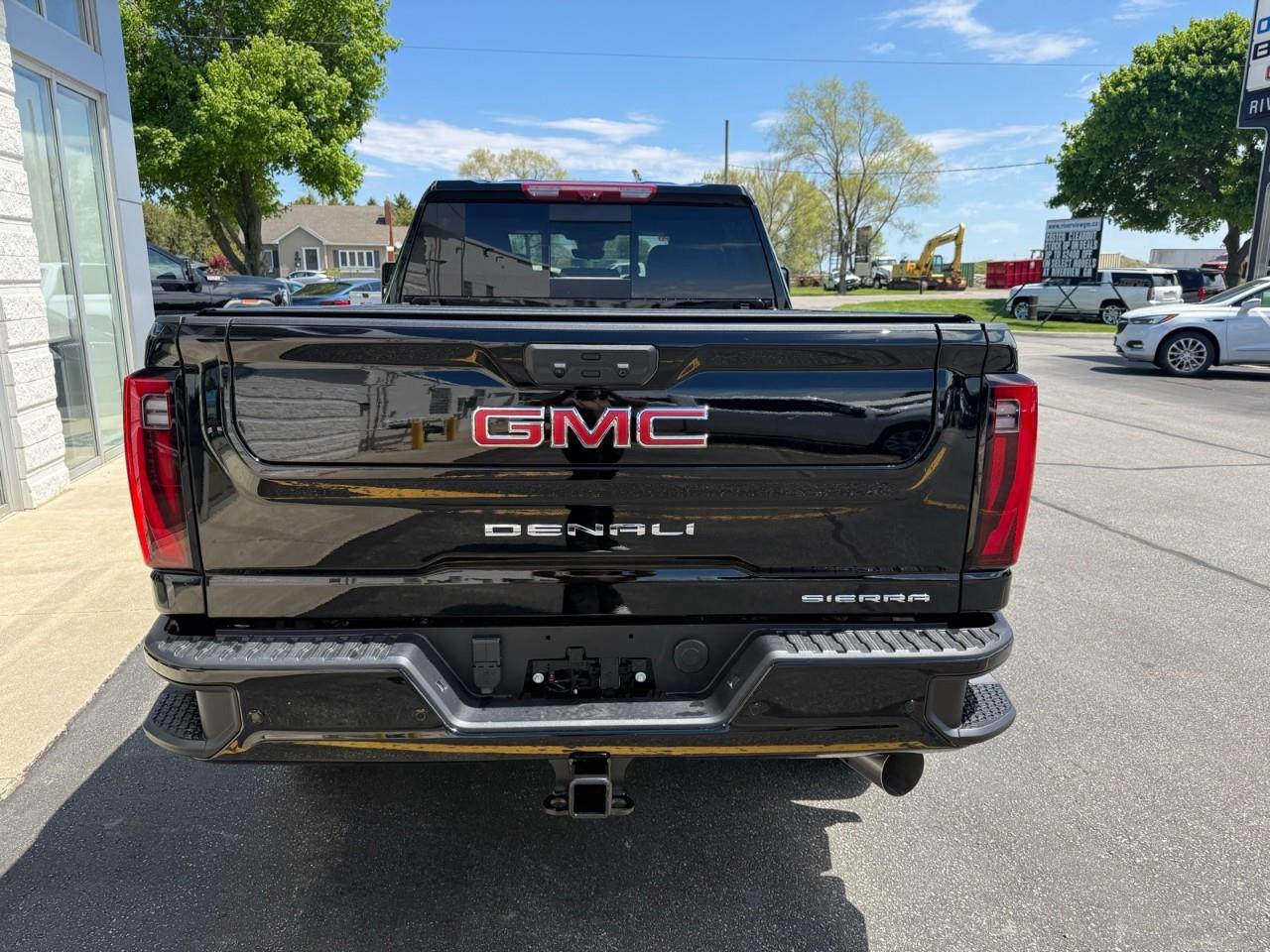 2026 GMC SIERRA 2500HD  Photo