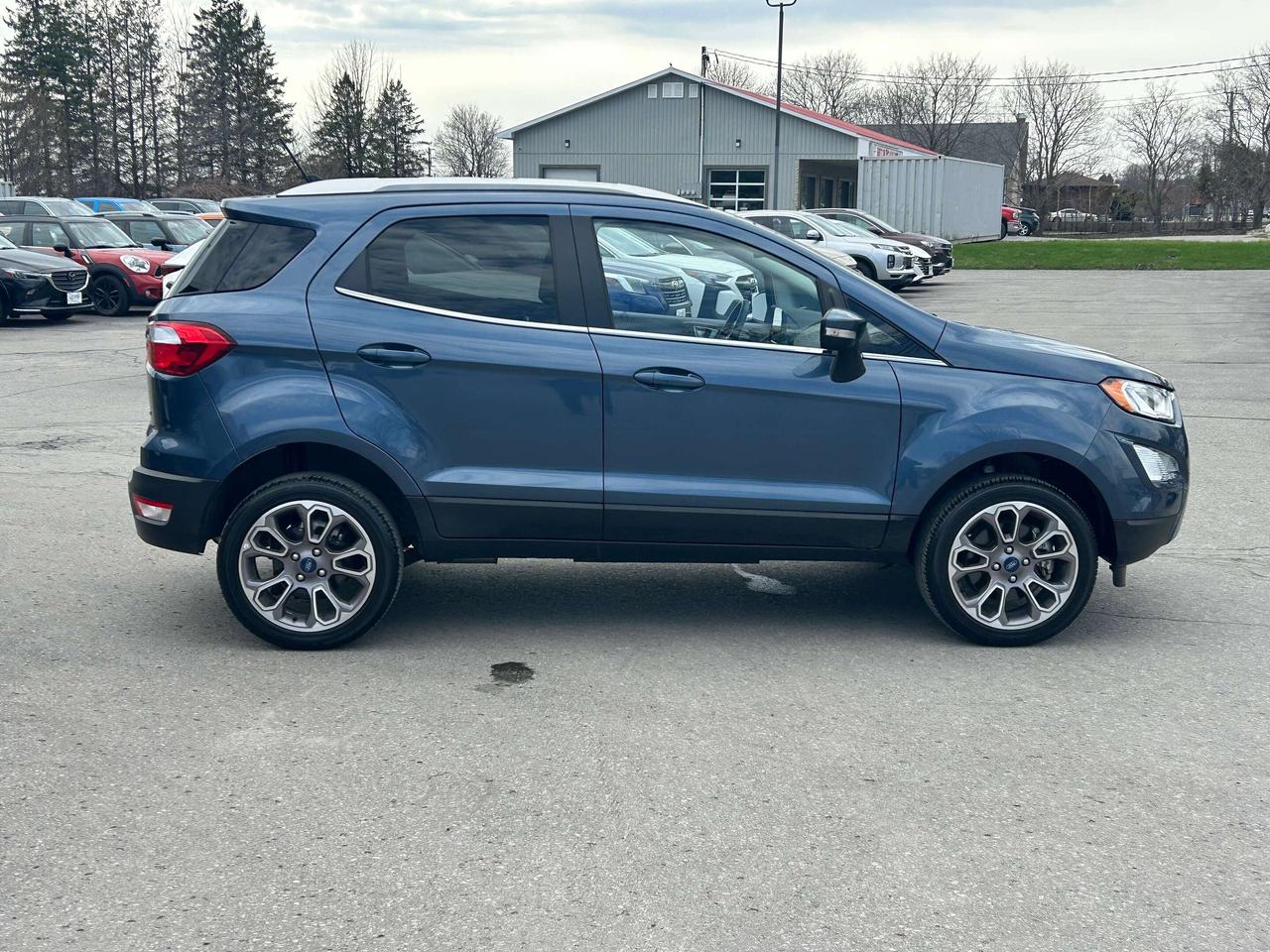 2022 Ford EcoSport Titanium/LOW LOW KMS 5900K/LOADED CALL PICTON Photo