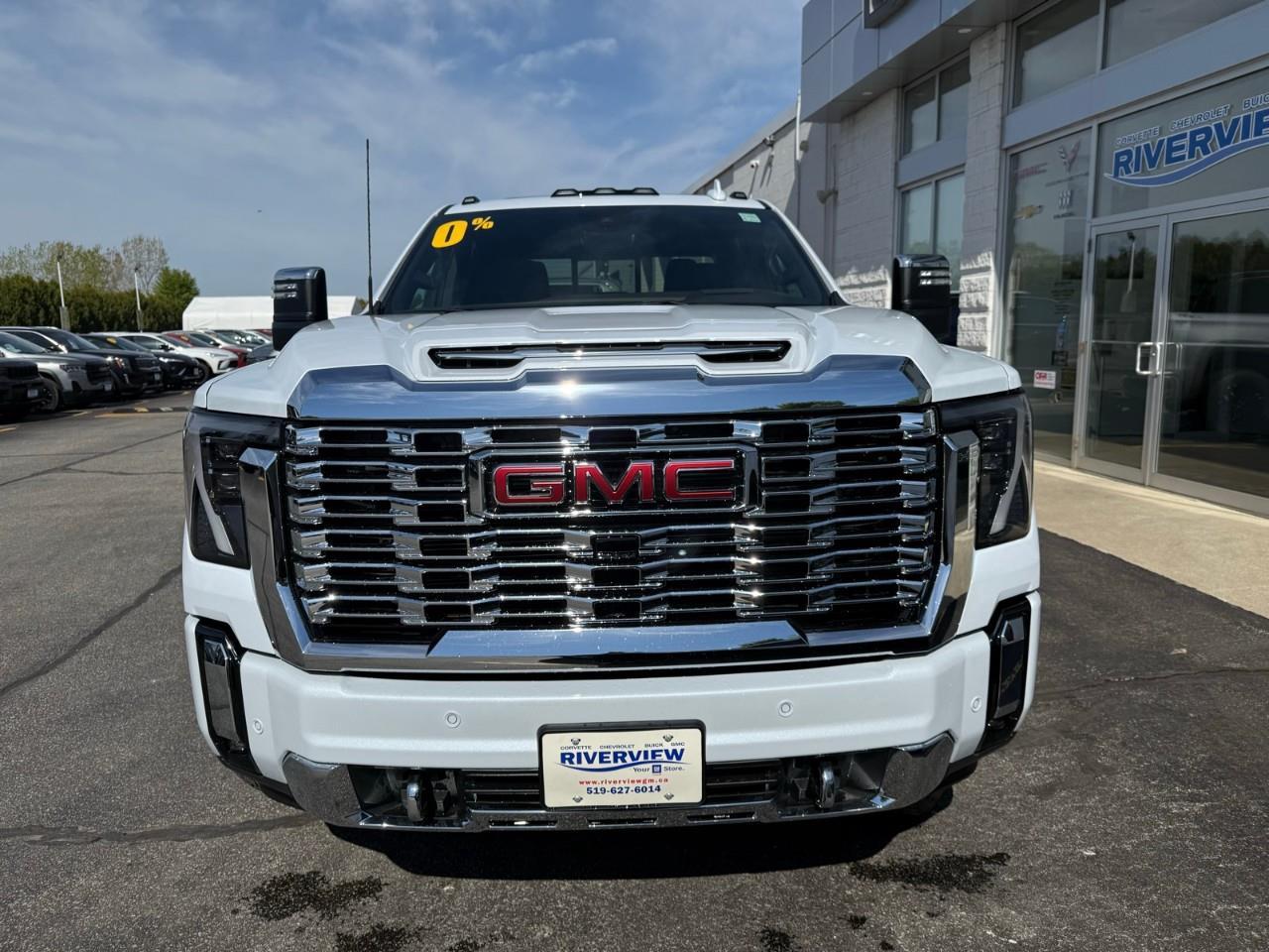 2026 GMC SIERRA 2500HD  Photo2