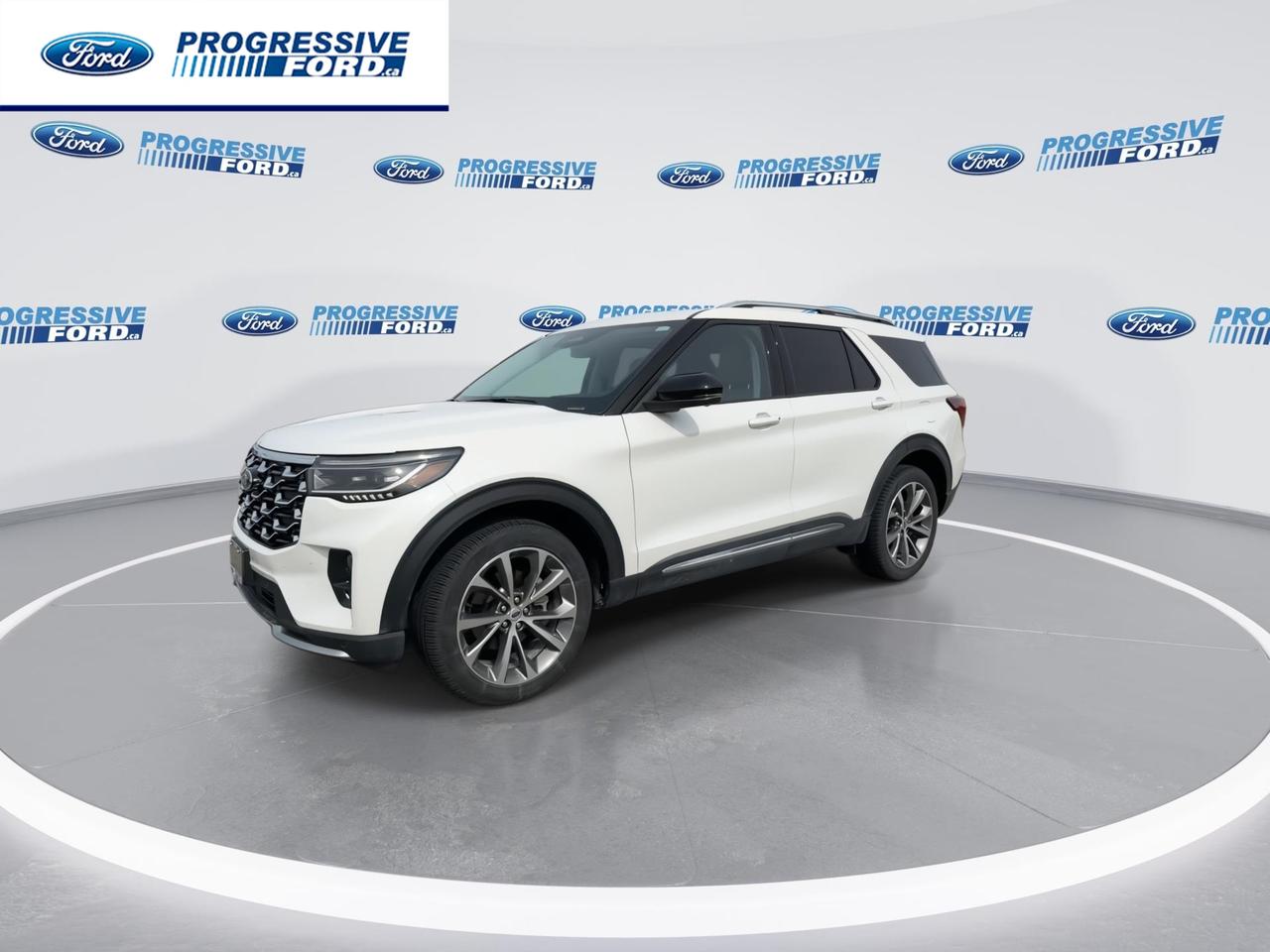 2025 Ford Explorer Platinum 4dr 4x4 Photo