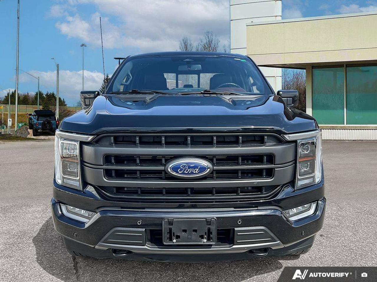 2023 Ford F-150 LARIAT   LTHR   HTD SEATS   TRL TOW PKG Photo