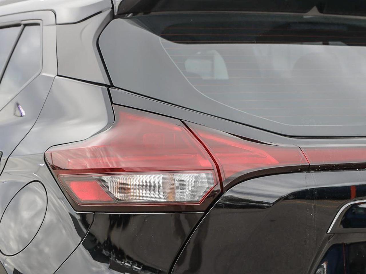 2023 Nissan Kicks SR 4dr Front-Wheel Drive Photo