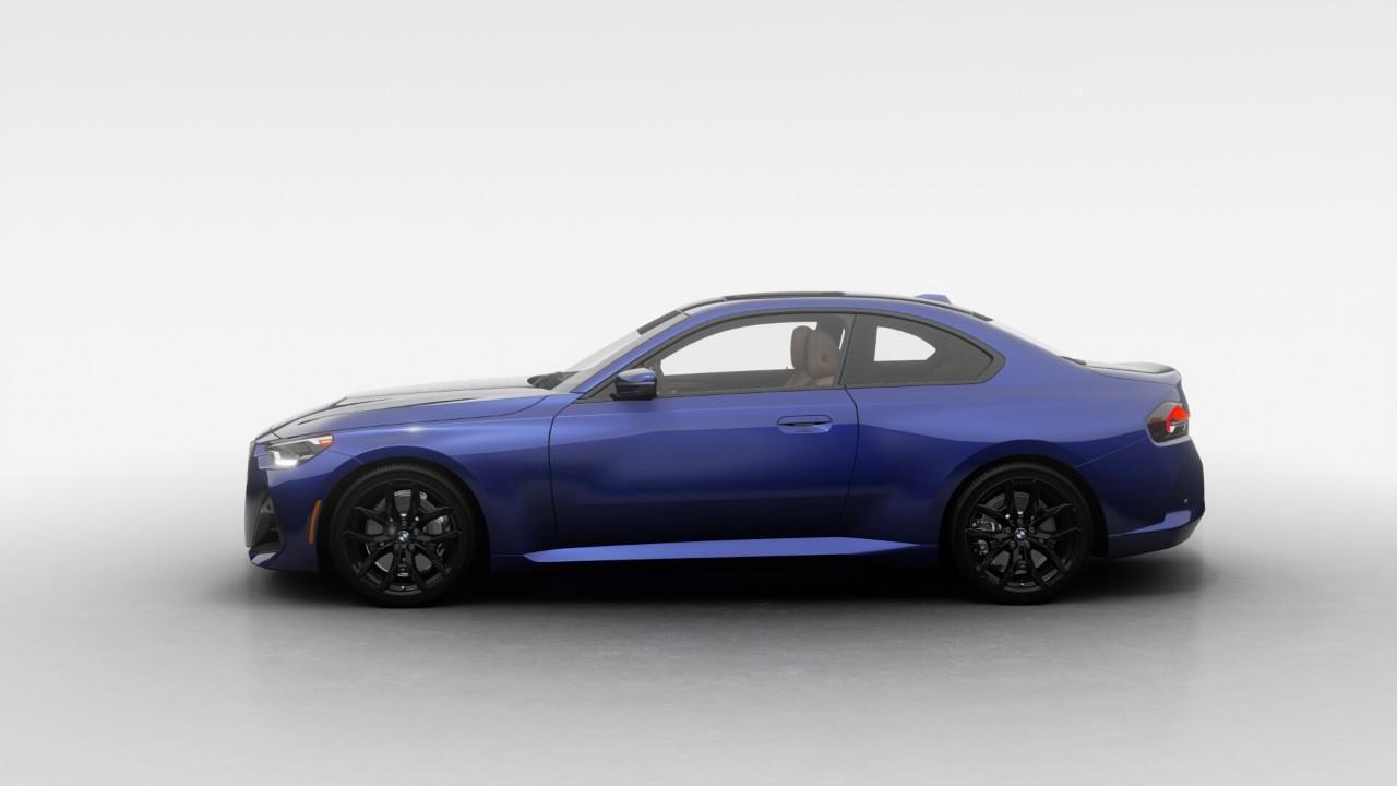 2025 BMW 230 i xDrive 2dr All-Wheel Drive Coupe Photo3