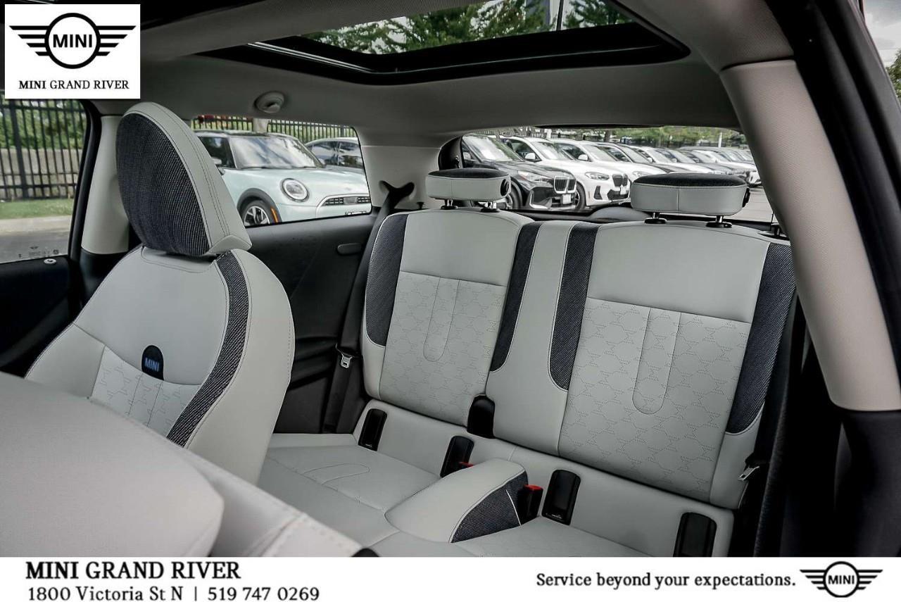 2025 MINI 3 Door Cooper S 2dr Hatchback Photo